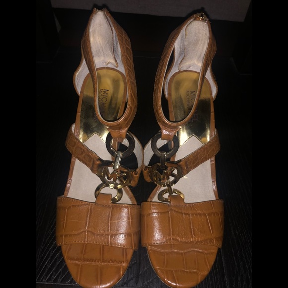 Michael Kors Wedge Shoes - Picture 1 of 8
